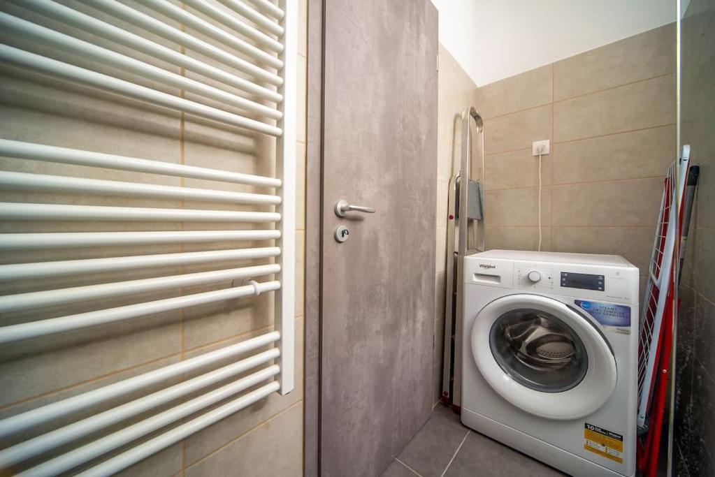 Grace Pine Apartment 1 Budapest Eksteriør billede